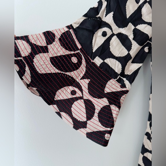 Farm Rio Geometric Toucan Flounce Mini Dress, Size XS - Picture 8 of 13